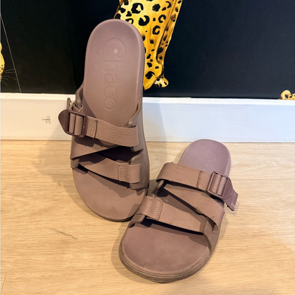 Chaco Women's Purple Adjustable Slide Sandals size 10